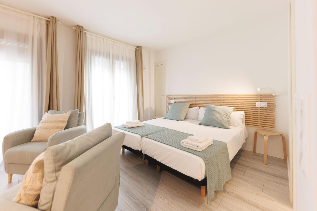 Bravissimo Placa Catalunya 1-2, Studio Apartment Жирона Экстерьер фото